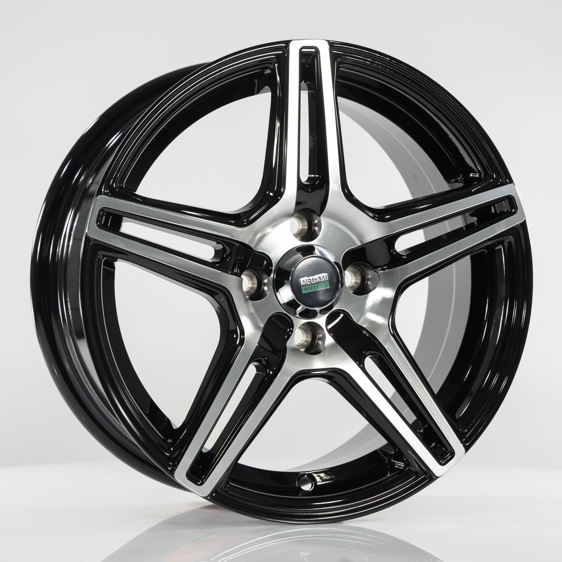 15x6,5  4x100 ET36 d.60,1  Megami  MGM-38 bkf