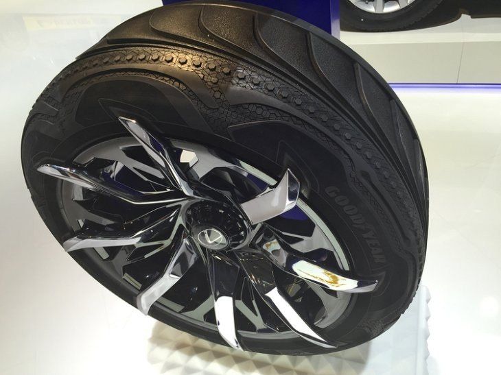 Goodyear разработала шины, заряжающие батареи электромобилей 